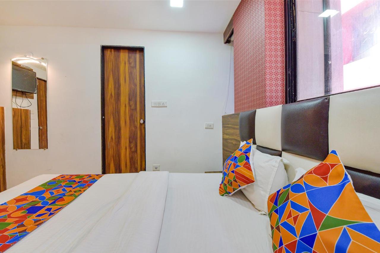 Fabhotel Acropole Inn Ahmadabad Zewnętrze zdjęcie